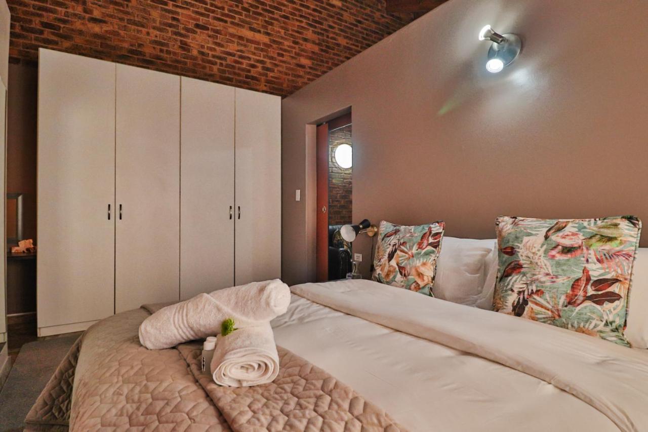 Rudman Townhouses Self-Catering Accommodation Boksburg Bagian luar foto