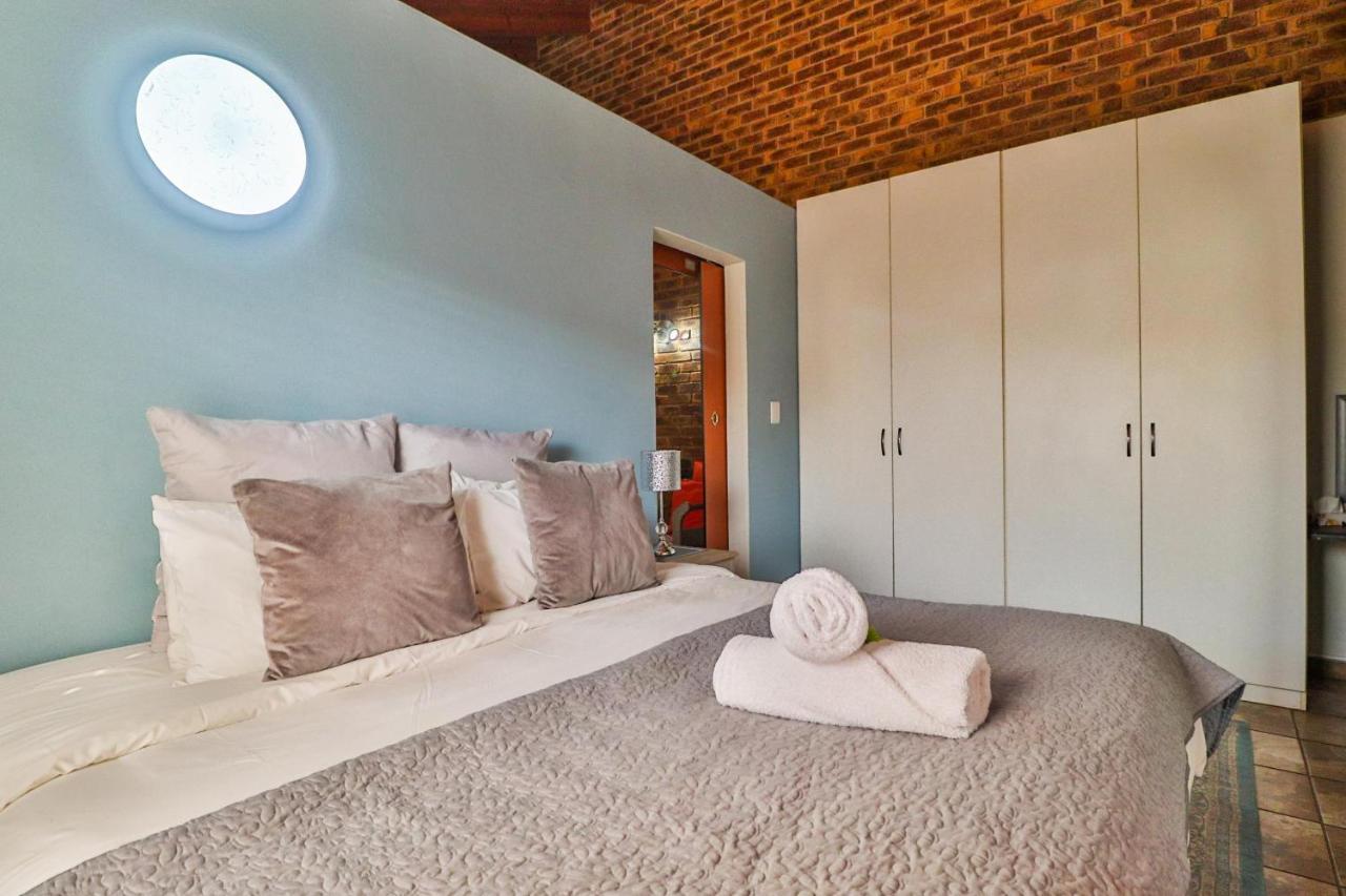 Rudman Townhouses Self-Catering Accommodation Boksburg Bagian luar foto