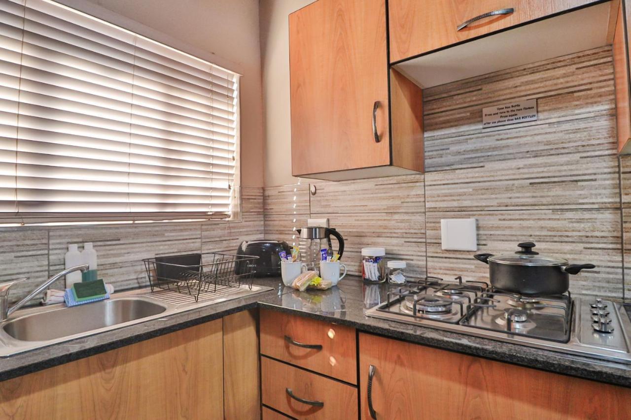 Rudman Townhouses Self-Catering Accommodation Boksburg Bagian luar foto