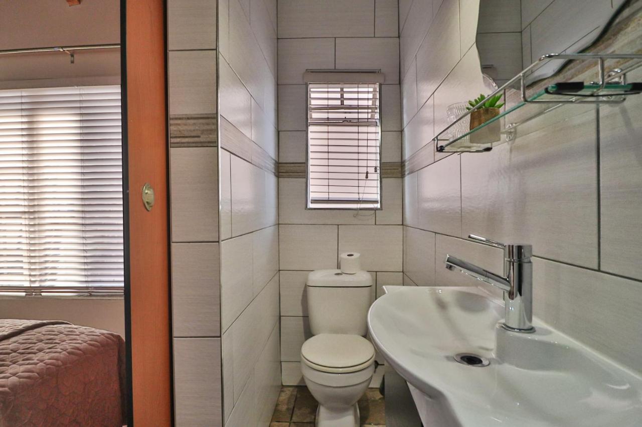 Rudman Townhouses Self-Catering Accommodation Boksburg Bagian luar foto